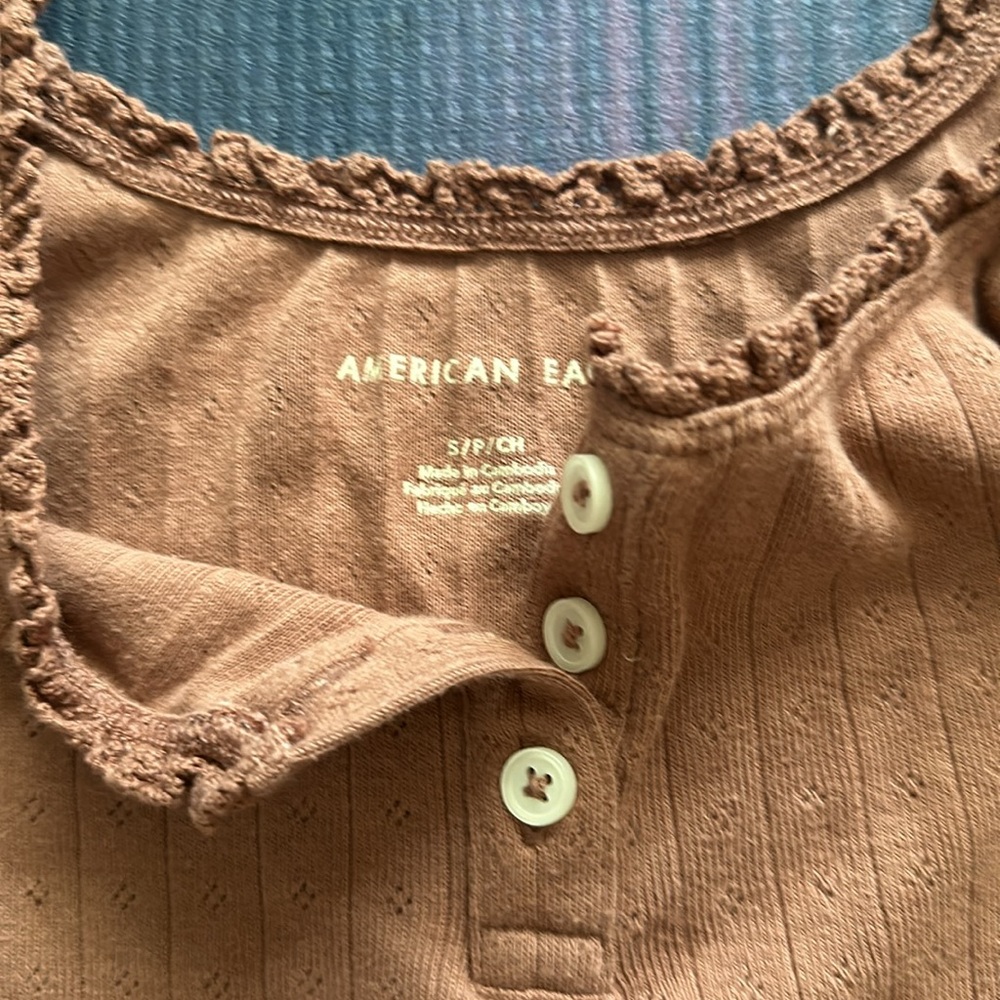American Eagle Tank Trio - Picture 3 of 8